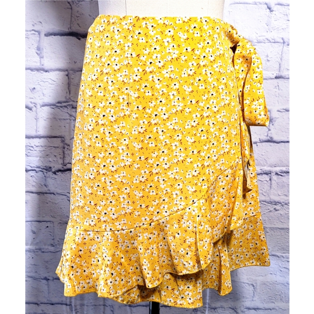 Naggoo Summer Wrap Floral High Waist Ruffle Short Mini Skirts Size S Yellow